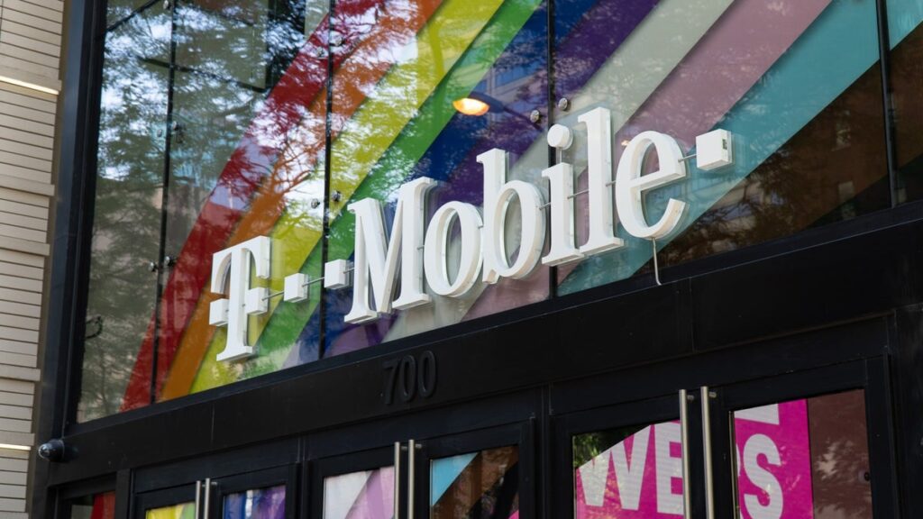 T-Mobile is giving away free lines with (almost) no catches to make up for its imminent price hike (Updated)